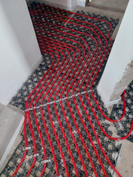 Montáž podlahového systému Spider na betonovou podlahu